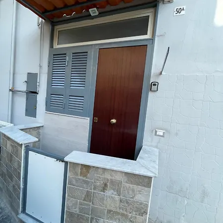 Alojamento de Acomodação e Pequeno-almoço Lovely House Nápoles